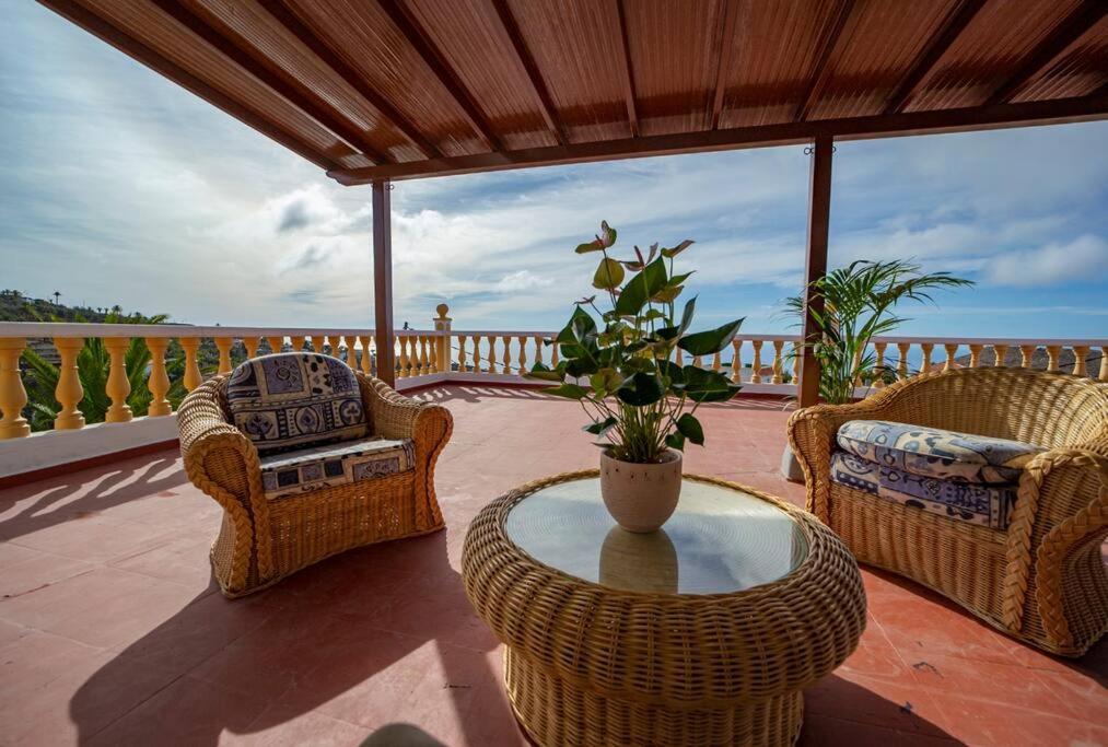 Villa Teram Alajero Ngoại thất bức ảnh