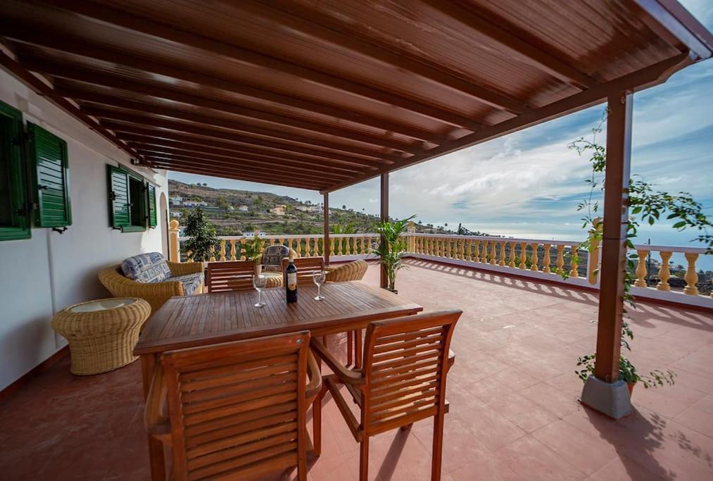 Villa Teram Alajero Ngoại thất bức ảnh