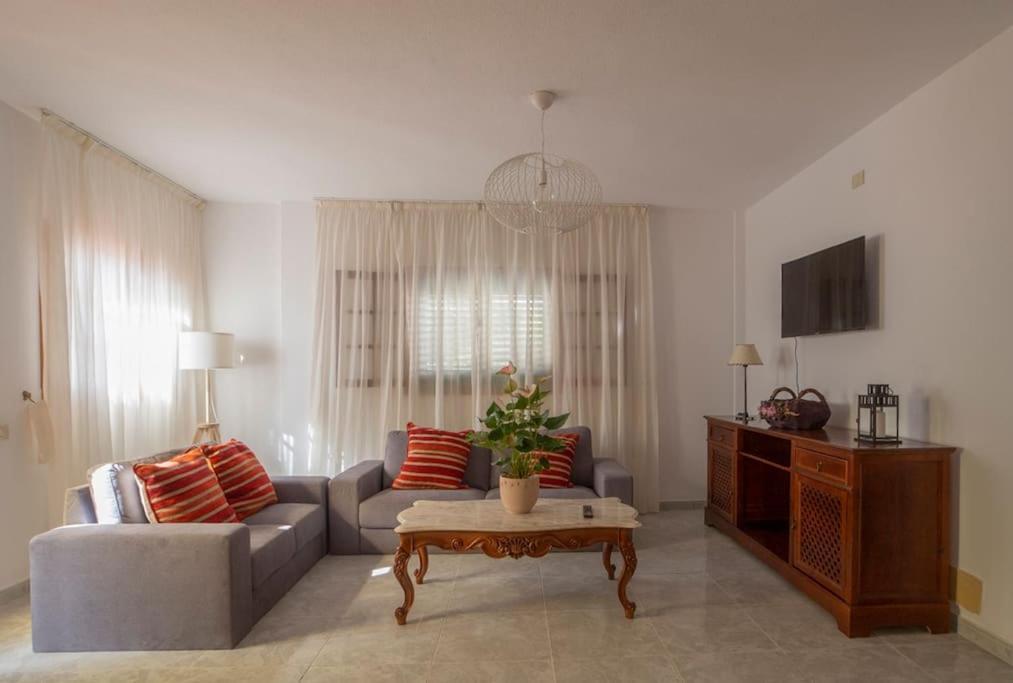 Villa Teram Alajero Ngoại thất bức ảnh