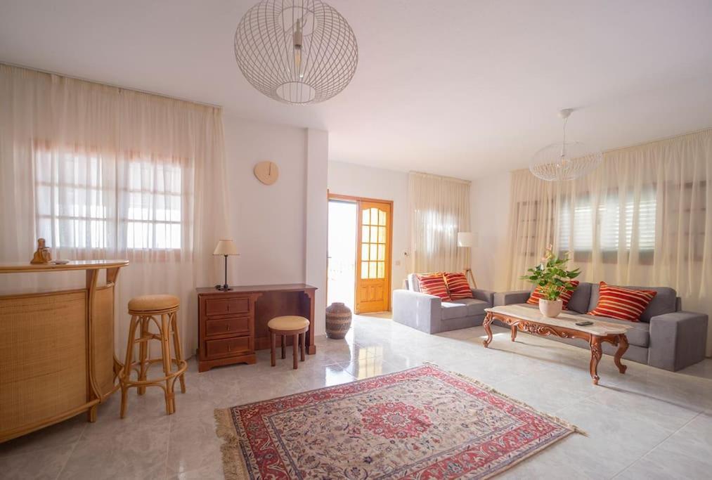 Villa Teram Alajero Ngoại thất bức ảnh