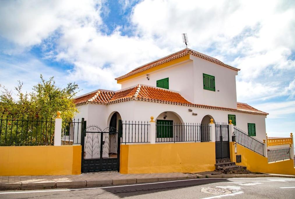 Villa Teram Alajero Ngoại thất bức ảnh