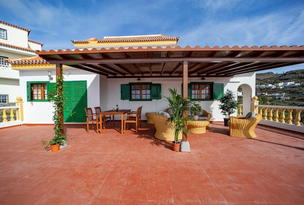 Villa Teram Alajero Ngoại thất bức ảnh